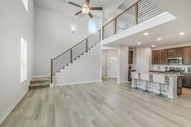 Building Photo - 2734 Pheasant Hl Ct
