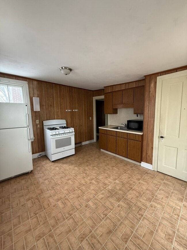 Photo - 344 E Park St Unit Apt #201