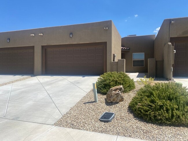 Photo - Cute Townhome in Gated Community Pueblos a...