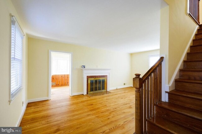 Photo - 5408 20th Ave