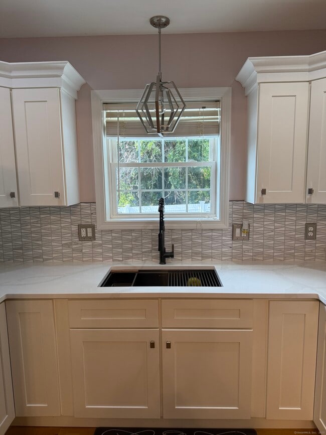 Photo - 714 Center St