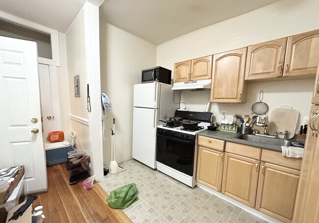 Photo - 39 Hemenway St Unidad 10