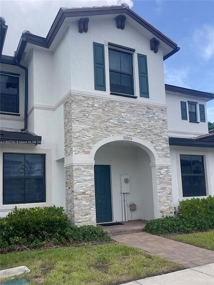 Building Photo - 10005 SW 228th Terrace Rental