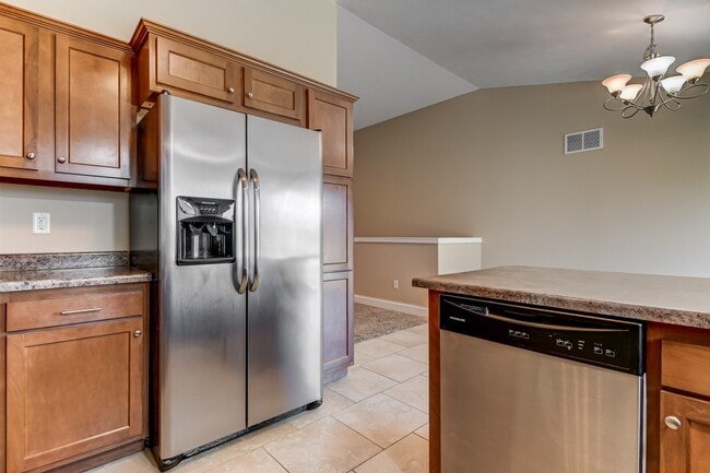 Photo - 2915 Sandy Ln