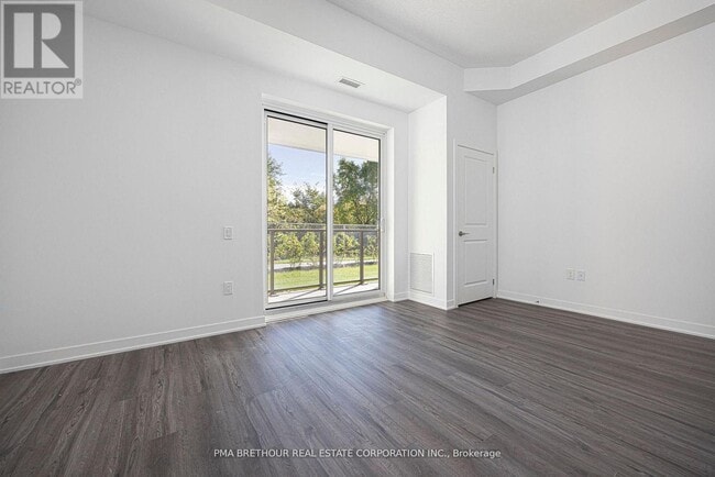 Photo - 385 Arctic Red Dr Unité 101