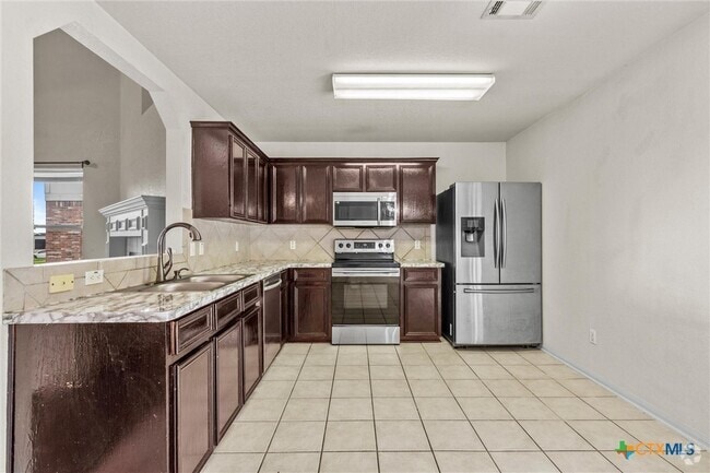 Building Photo - 5206 Oster Dr Rental