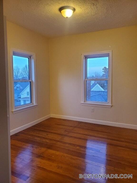 Photo - 293 School St Unidad 1L