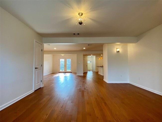 Photo - 2003 Patton Ln