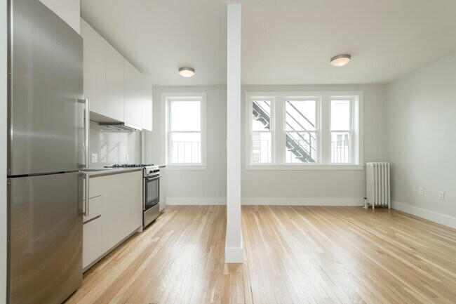 Photo - 136 Highland Ave Unidad 12