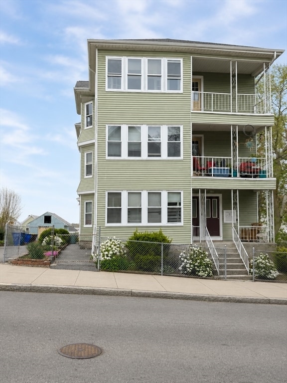 Photo - 1026 Rock St Unit 3