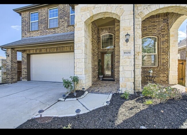 Photo - 19251 N Cottonwood Green Ln