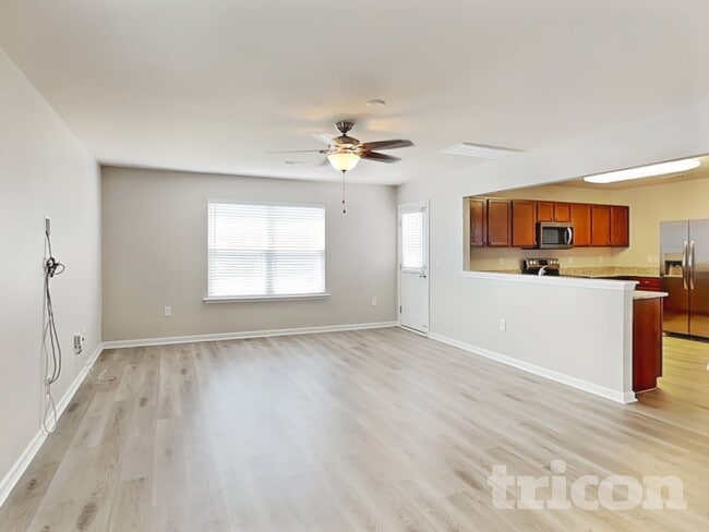 Photo - 4416 Lyman Ave