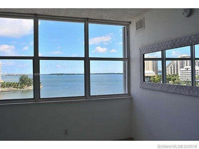 Photo - 905 Brickell Bay Dr Unit 1030