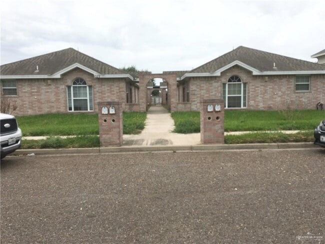 1029 French Ave
