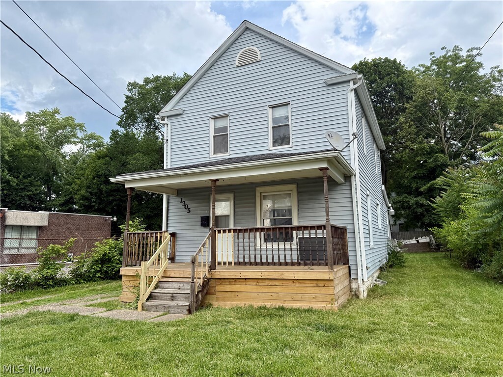 Photo - 1305 Curtis St
