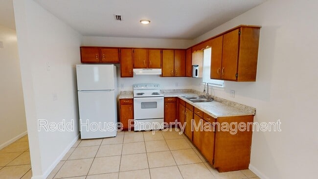 Photo - 204 Lowery St