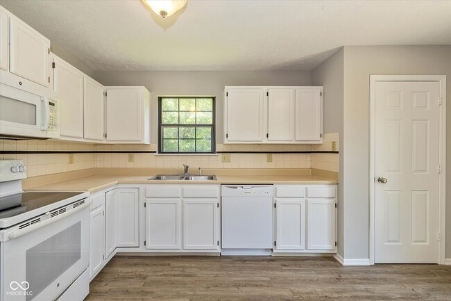 Photo - 7313 Shanna Cir