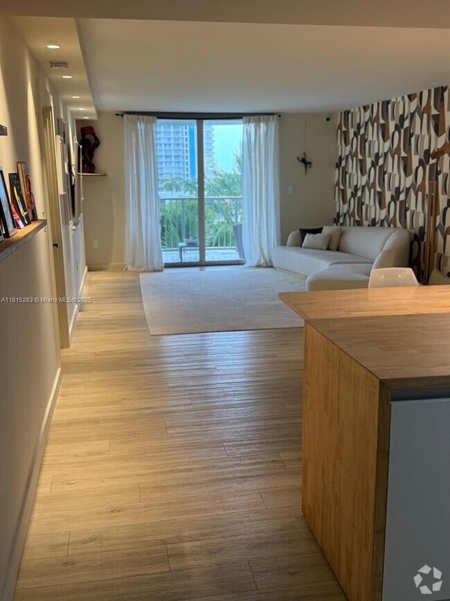 Building Photo - 210 Seaview Dr Unit 608 Rental