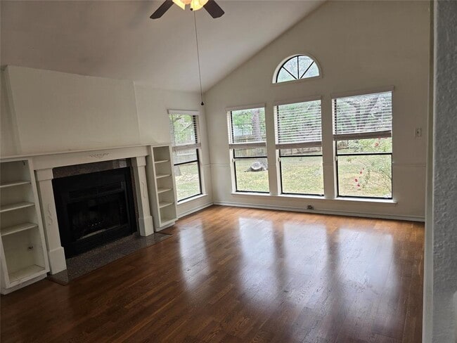 Photo - 3008 Cat Claw Cove