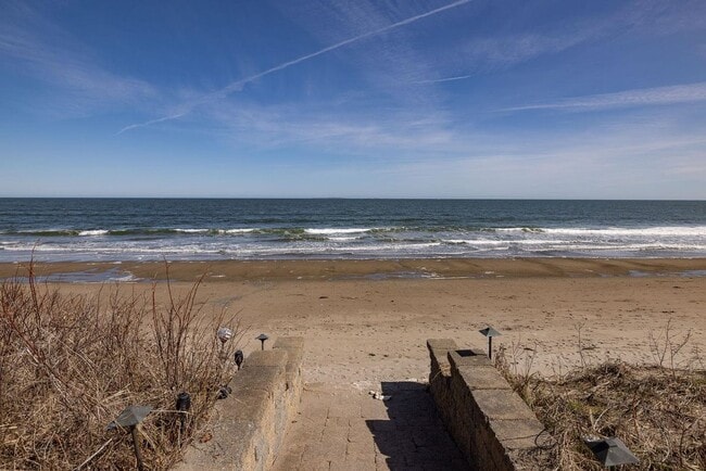 Photo - 1138 Ocean