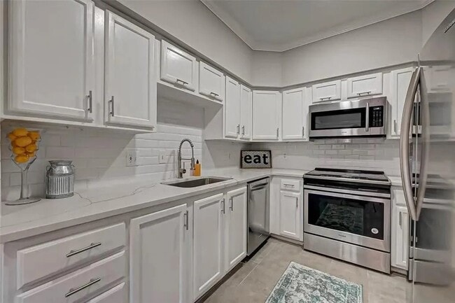 Photo - 2604 Bering Dr
