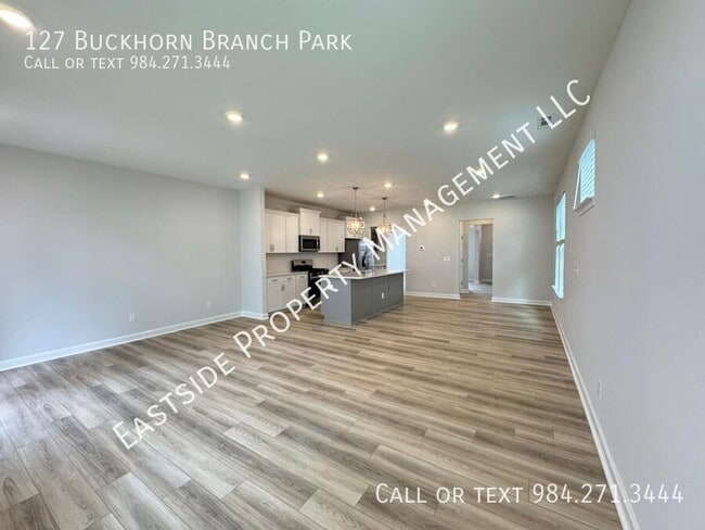 Photo - 127 Buckhorn Br Pk