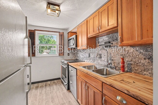 Photo - 11674 Greenhaven Ct