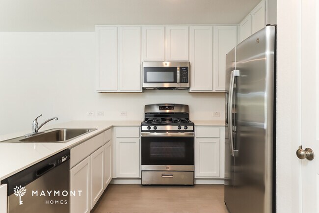 Photo - 518 Paul Cyn