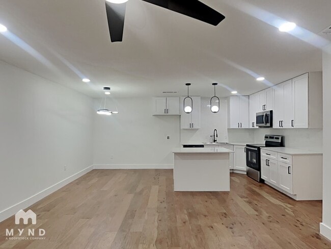Photo - 1603 Rutland Dr Unit B