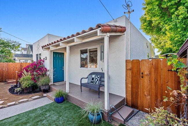 Photo - 37 Portola Ave