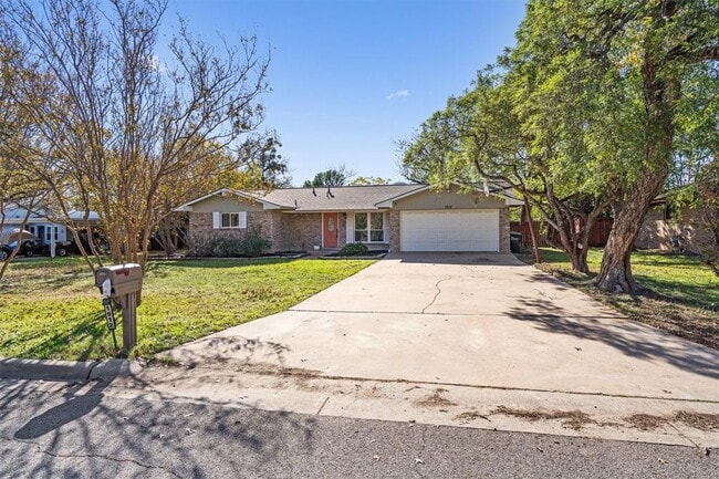 Photo - 1912 Terry Ln