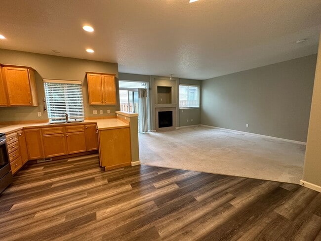 Photo - 1573 NW Challis Pl