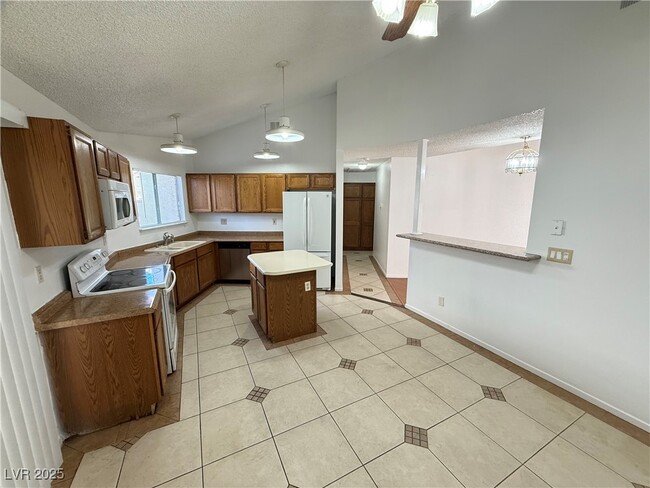 Photo - 6661 W Telegraph Rd