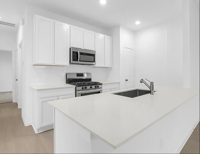 Building Photo - 699 Crystal Charm Ln