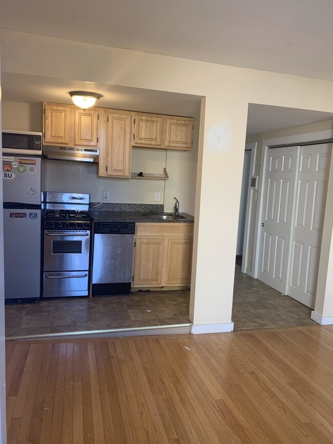 Photo - 232 Cambridge St Unit 5