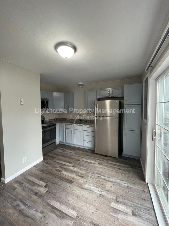 Photo - 2130 Miller Rd