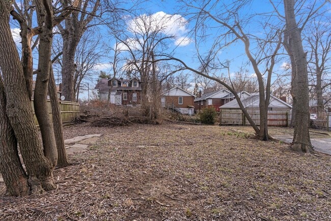 Photo - 8212 Toddy Ave