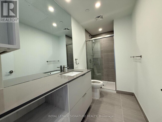 Photo - 1 Fairview Rd E Unit 313