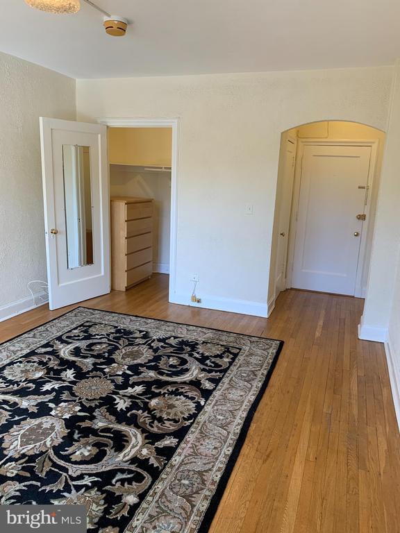 Photo - 2032 Belmont Rd NW Unidad 625