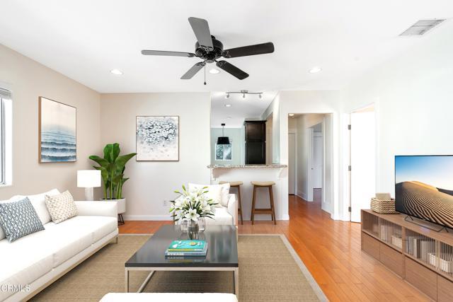 Building Photo - 708 Tularosa Dr