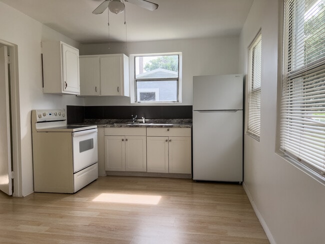 Photo - 12846 Florida Ave