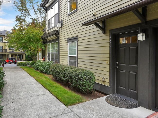 Photo - Sherwood Corner 3 Bed 2.5 Bath Townhome on top floor~  Reserved Parking and Washer & Dryer and Co...