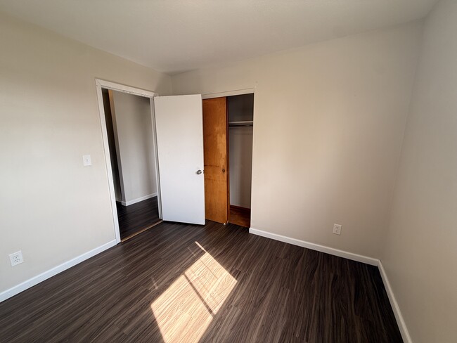 Photo - 2442 S 7th St