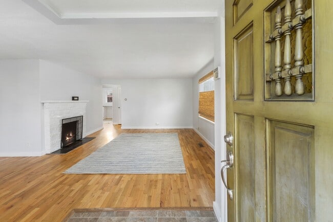 Photo - Charming 3BR Home with Private Yard in Puyallup