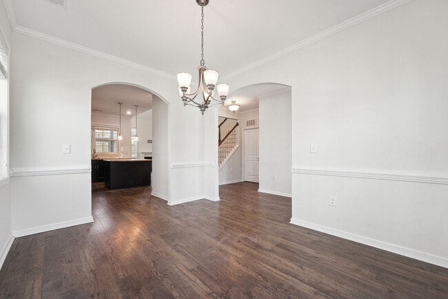 Photo - 2312 Longmont Dr