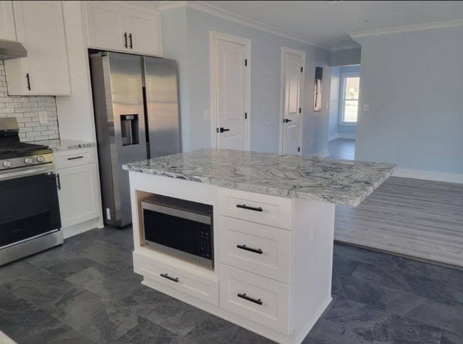 Photo - 103 Jones Ave