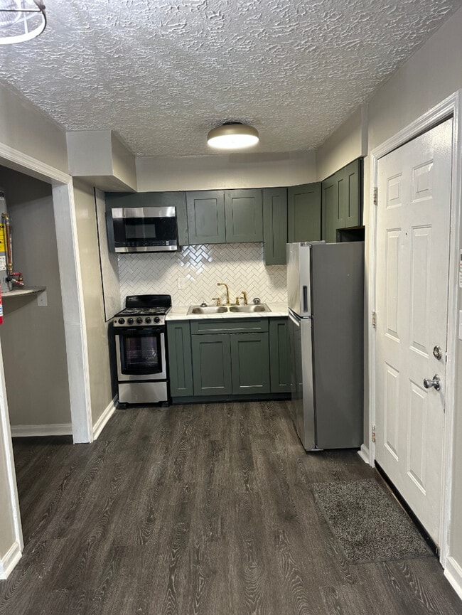 05 Kitchen