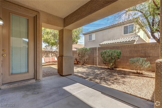 Building Photo - 7393 W Mistral Ave Rental