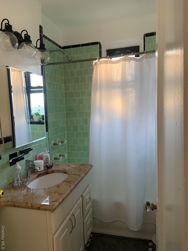 Photo - 77-20 Austin St Unit 2E