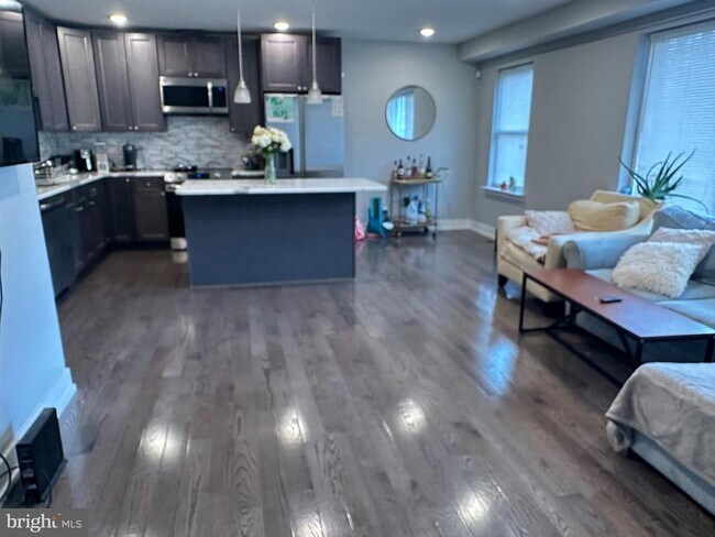 Photo - 1505 Parrish St Unit A